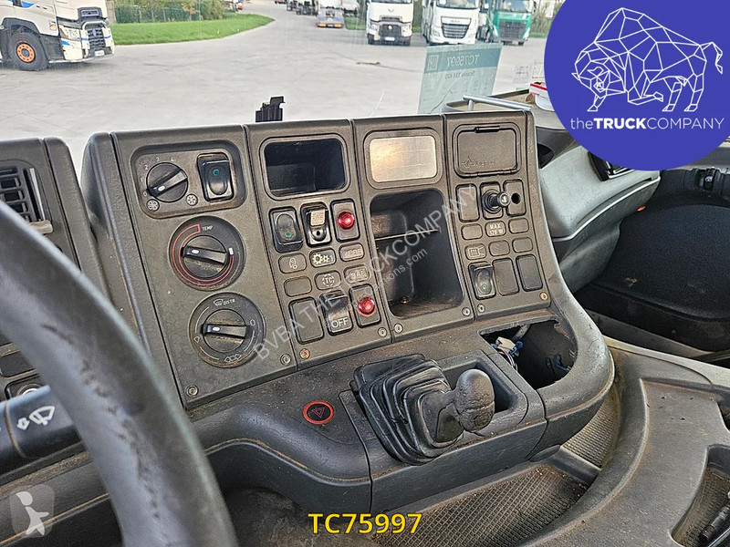 Scania 124 420 truck