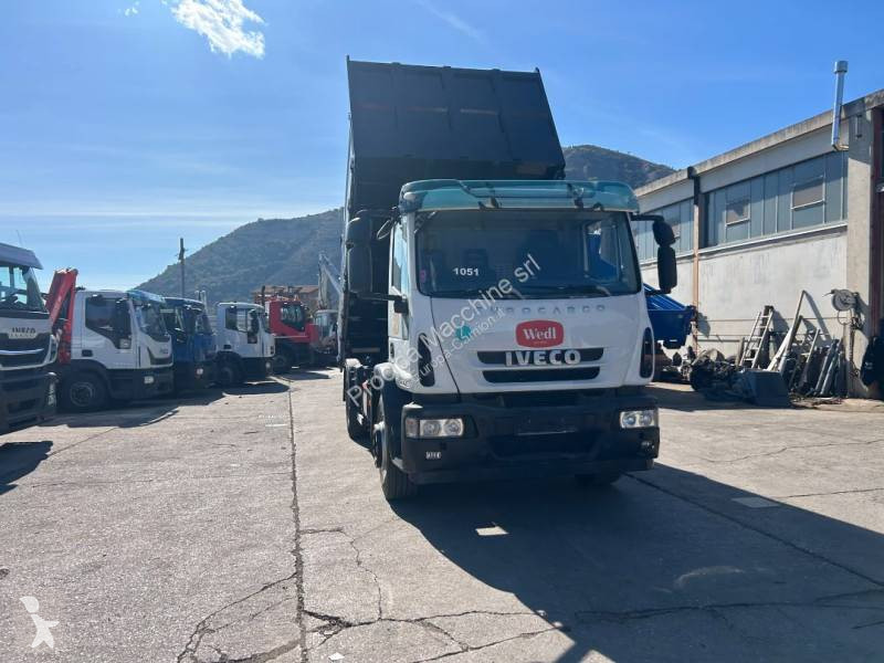 Lastbil Iveco 180E32