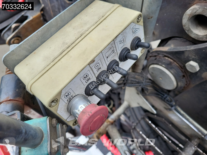 Kamion Mercedes 3363 6X4 Kesla 2117ZT Crane...