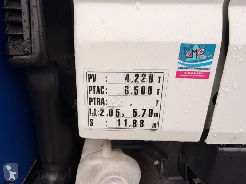 Kamion Mitsubishi Fuso 6C18