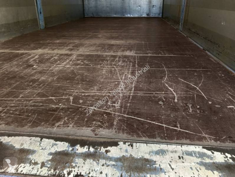 Kamion DAF 210