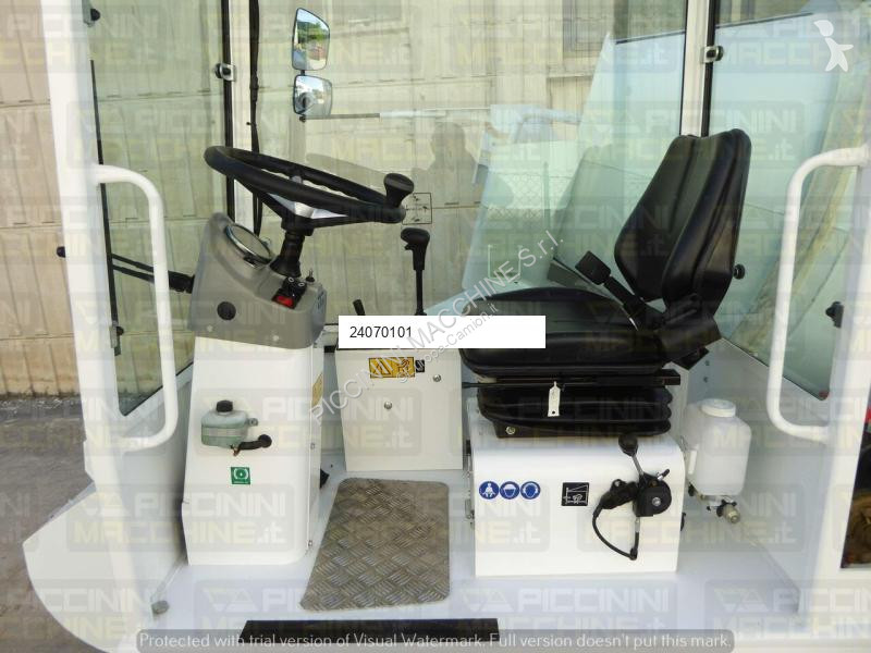 Kamion Fiori DBX10