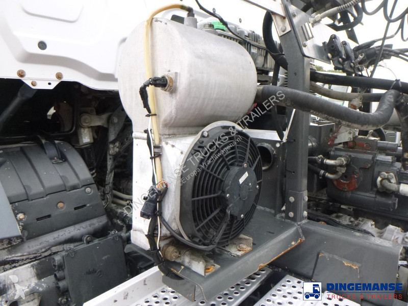 Kamion Mercedes 1943 4x4 Euro 6 + Liebherr...