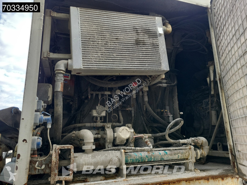 Бетоновоз Mercedes 3242 8X4 AMV 7450D Concrete...