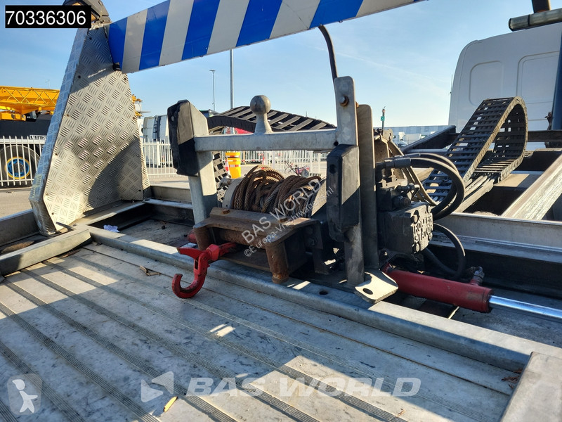 Volvo 240  4X2 Century Recovery truck Winch...