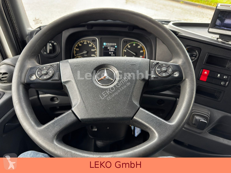 Kamion Mercedes 1218 Mit Carrier Sp 850Mt