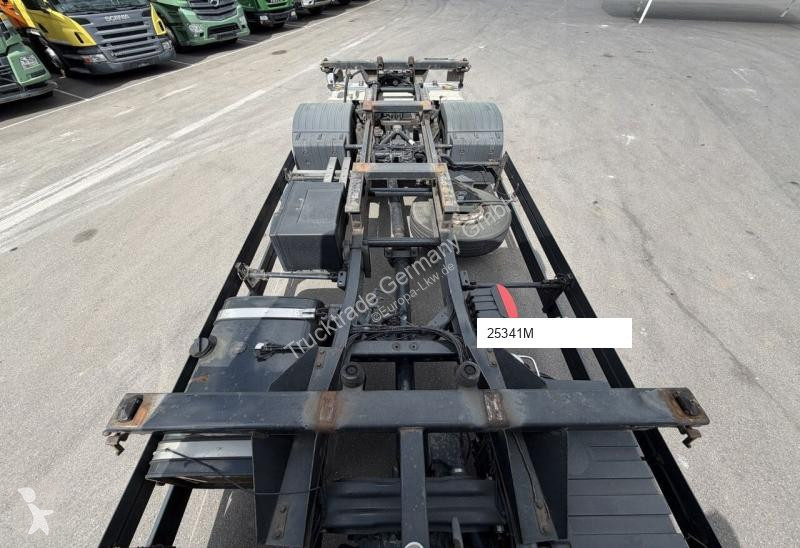 MAN 18.413 4x2 WB LKW AHK truck
