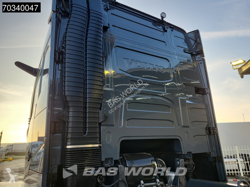 Kamion Volvo FH 540 FH 8X2 -Truck Combination...