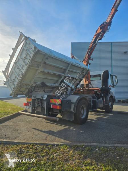 شاحنة Renault 320 DCI