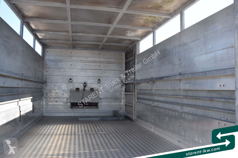 Kamion Mercedes 815 BDF-Viehaufbau + Kühlaufbau