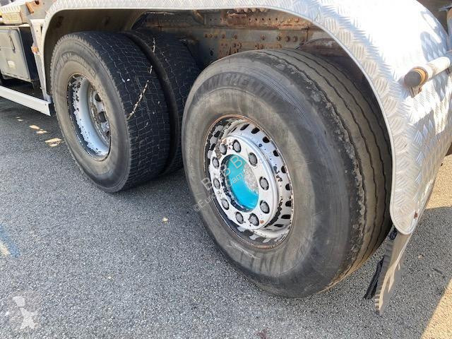 Kamion DAF 460