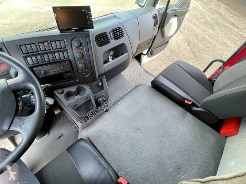 Vrachtwagen Renault 12.210