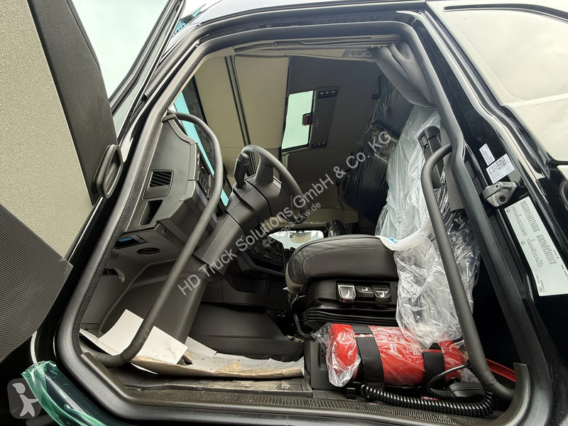 Vrachtwagen Volvo 540  540 6x4 P HD TRUCK...