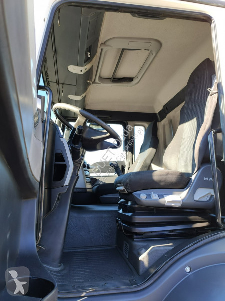 Kamion MAN TGS 6x4