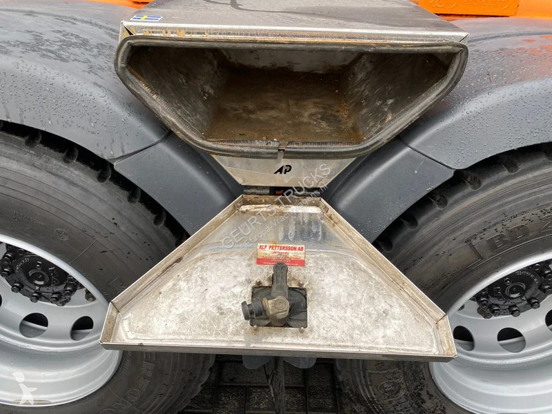 Kamion MAN 35.480 8X4 TRIDEM + 20 TON HAAKARM +...