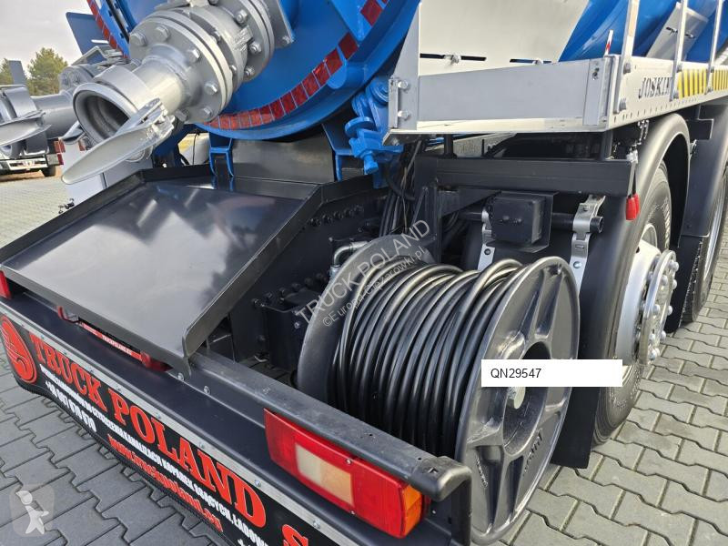 شاحنة Volvo JOSKIN