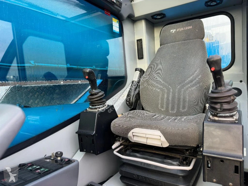 Camion Scania P420 8X4 + FAUN HK 40 + JIB...