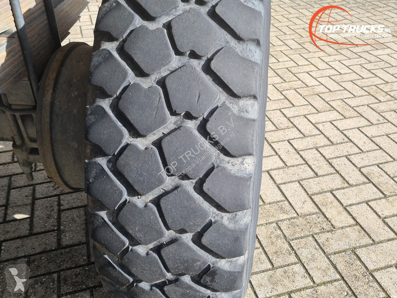 Camion MAN 18.220 4x4 -4.000 ltr -200 ltr Foam...