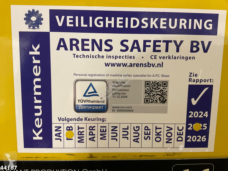 Kamion Mercedes 815 Wumag Elevant 17 meter...