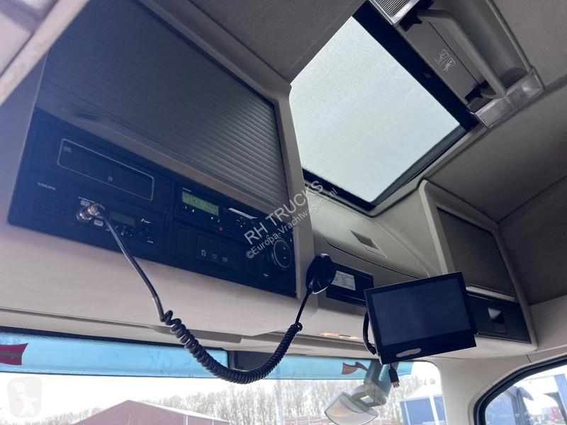 Camion Volvo 500 8X2 EURO 6 + PALFINGER T22...