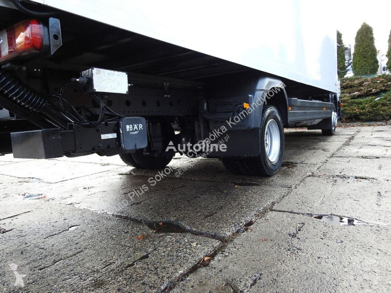 Camion Mercedes ATEGO 12.24 KONTENER WINDA 18...