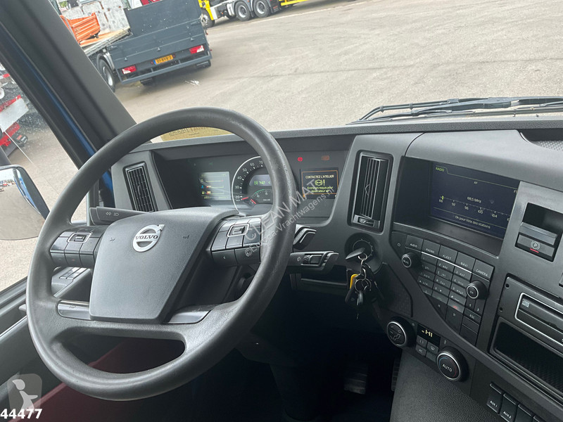 Kamion Volvo 540 8x4 Euro 6 Fassi 36 Tonmeter...
