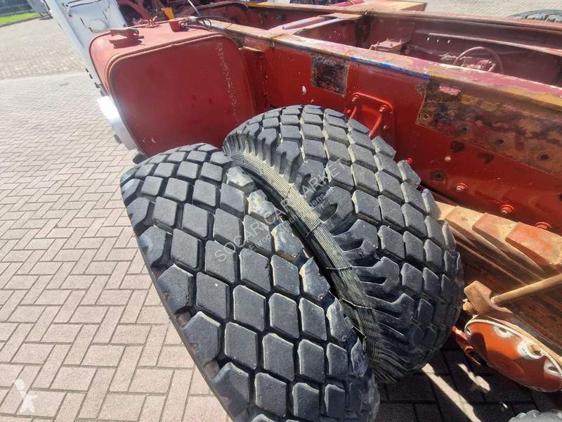 Kamion Renault R385 R357 6x4 chassis Full steel...