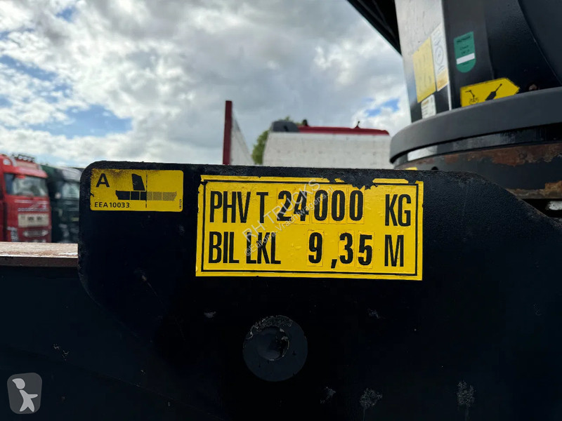 Camion Volvo 460 8X4 PALFINGER PK53002 + FLY...