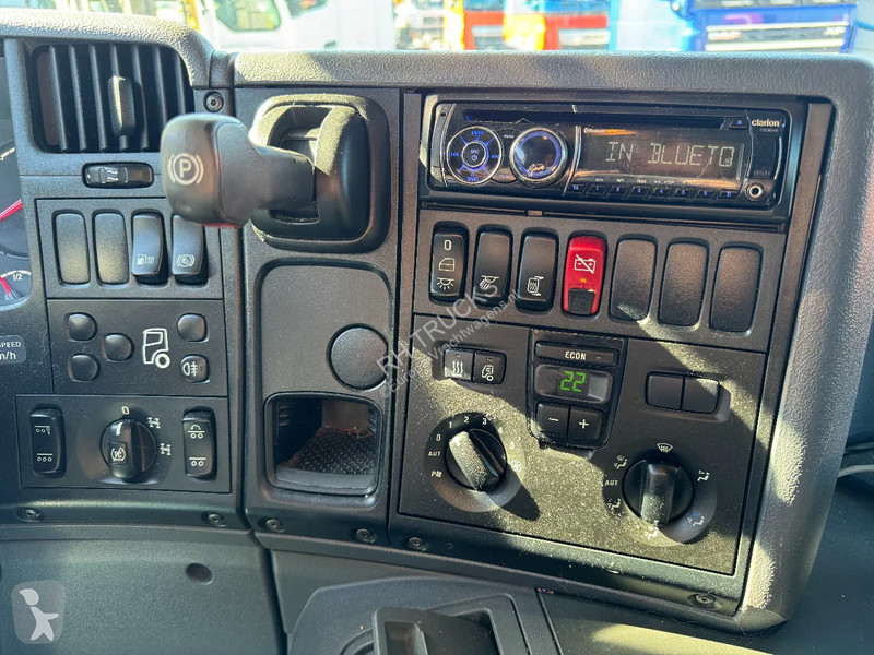 Kamion Scania P400 8X4 MUTITE J360 60METER EURO 5