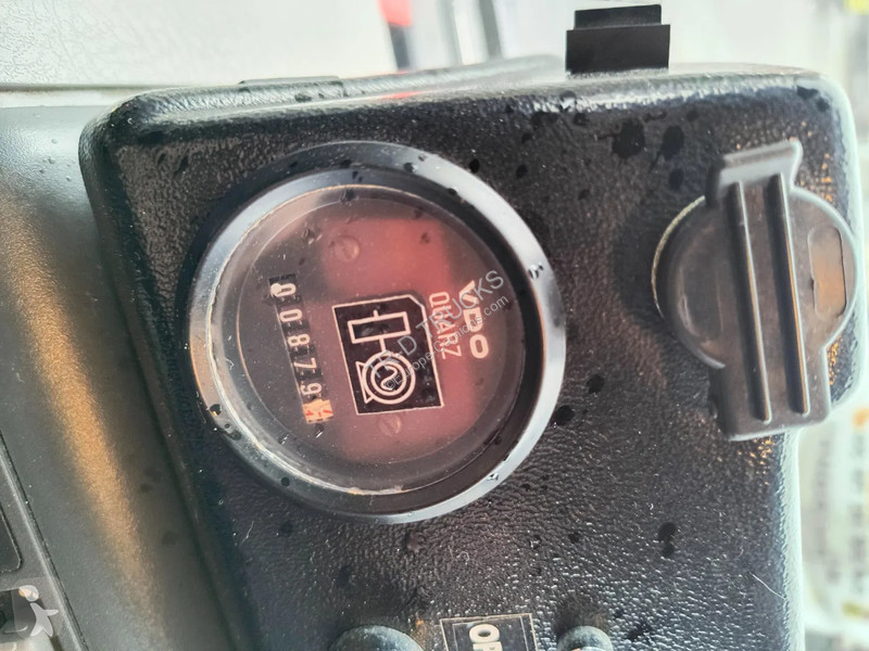 Camion Iveco 38 025 KM (!) - LIGHT TOWER -...