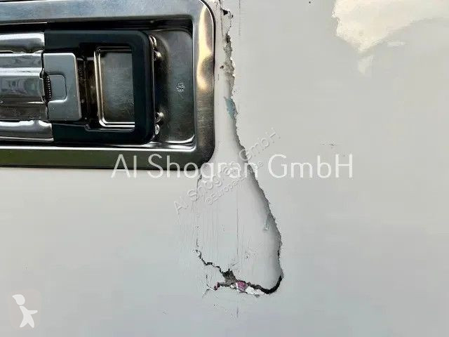 Vrachtwagen Mercedes 1218 Carrier Supra...