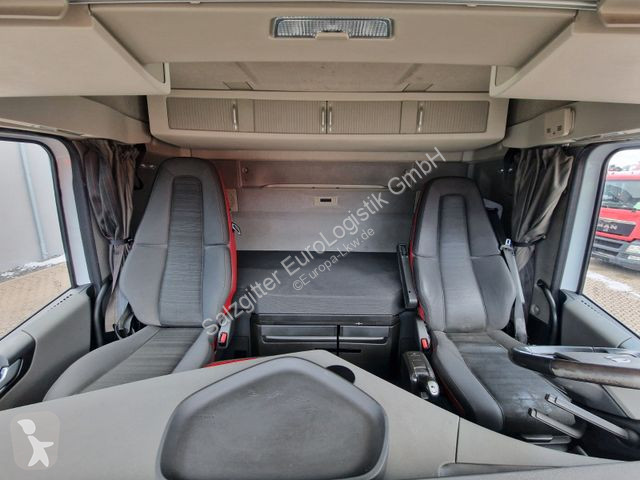 Kamion Volvo 420
