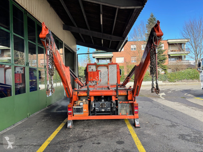 Kamion Volvo fm 400