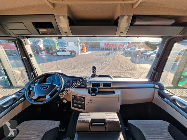 Camion MAN 26.460 6X2-4 BL / Intarder / Atlas...