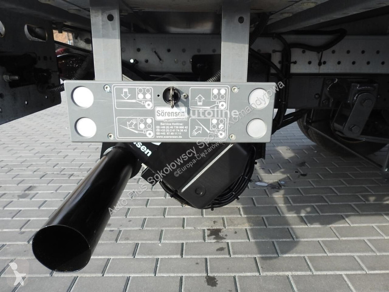 Camion Iveco DAILY 35C16 KONTENER WINDA 8 PALET...