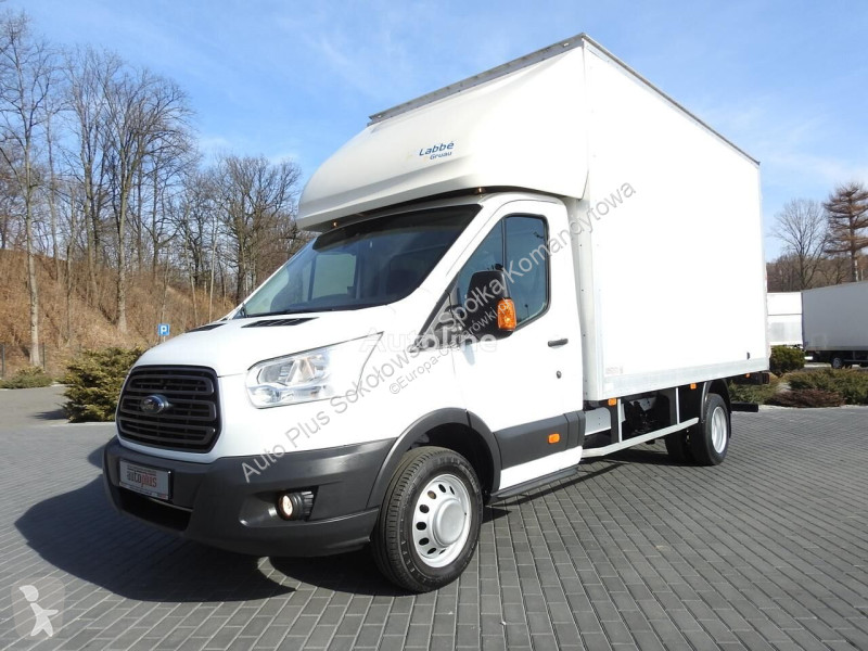 Kamion Ford TRANSIT  KONTENER WINDA 8 PALET...