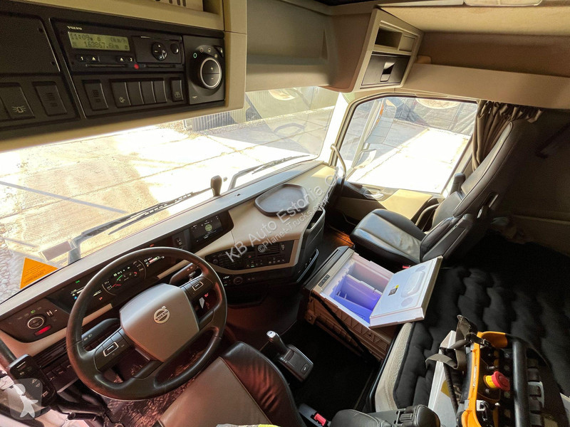 Camion Volvo 8x2*6 EFFER 685/6S + JIB + WINCH /...