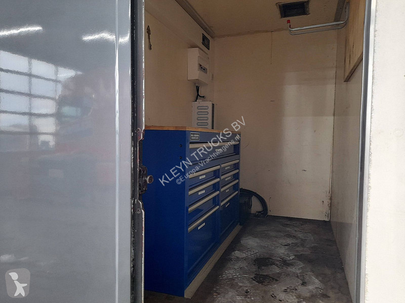 Camión MAN 8.180  DOKA DOUBLE CABIN