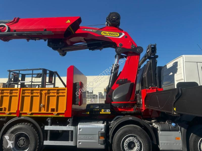 Camion Volvo Palfinger