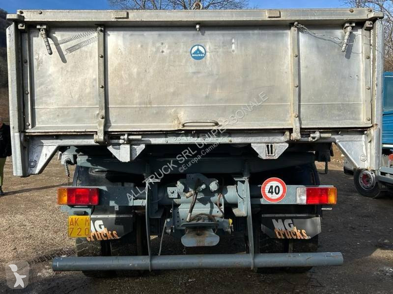 Camion Saurer