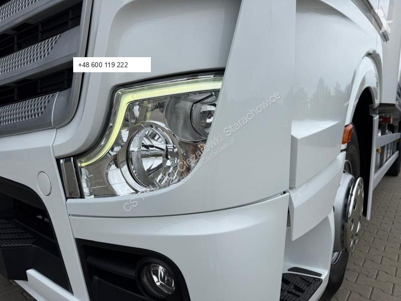 شاحنة Mercedes 2545