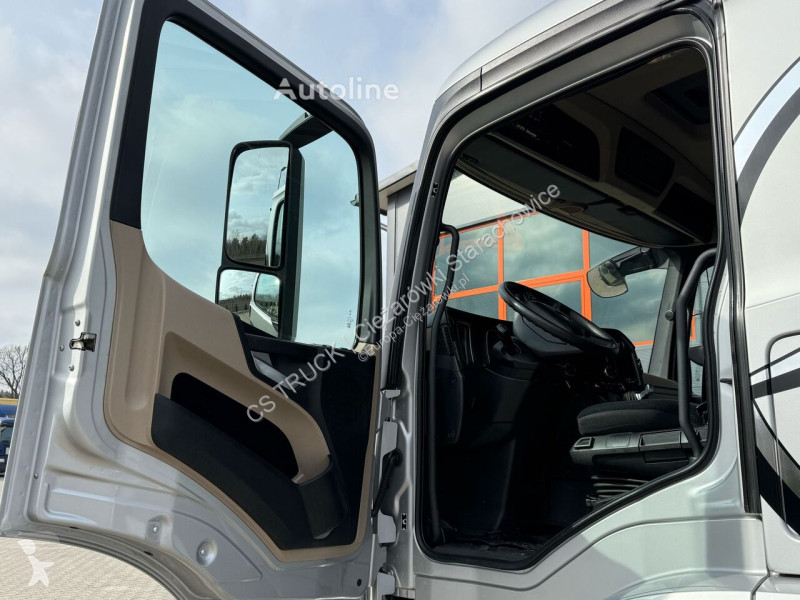 Camión Mercedes ACTROS