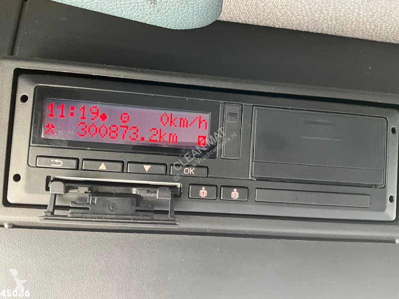 Camion DAF FAS 85  340 Manual Hiab 12 Tonmeter...