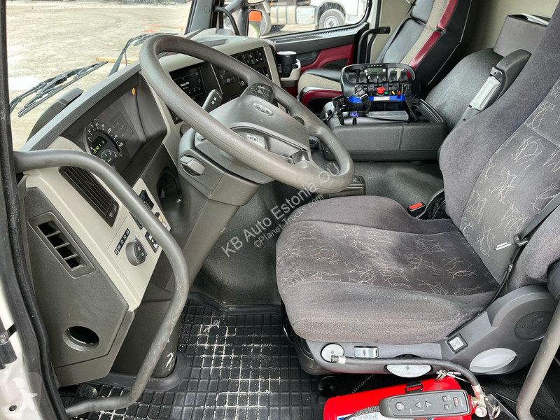 Kamion Volvo 6x2*4 HMF 1120-K4 / TIPPER BOX...