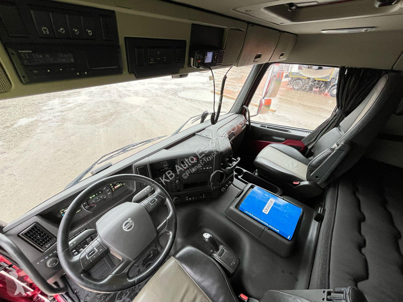 Kamion Volvo FMX 540 8x4 RETARDER / TANDEM AXLE...
