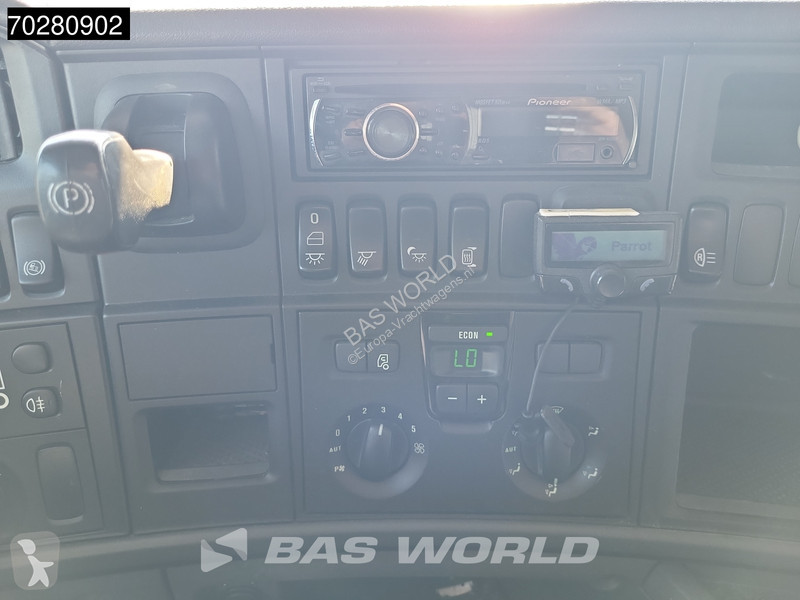Kamion Scania G420 6X2 Cattle transport combi...