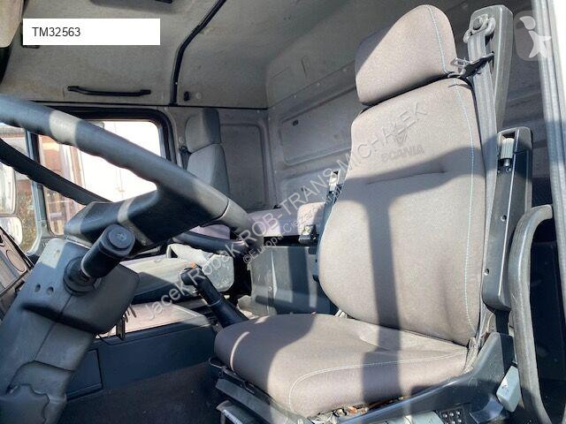 Camion MAN F 2000 /