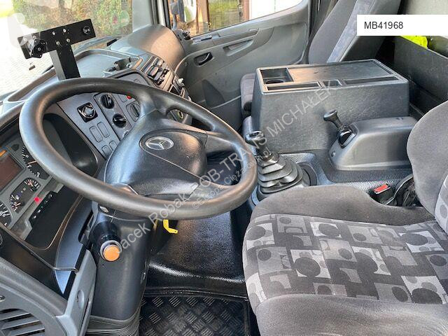 Camion Mercedes 818