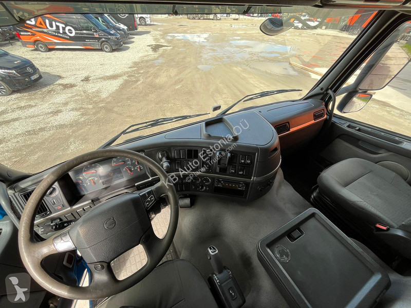 Kamion Volvo FM 9 300 6x2*4 HIAB 085D-3 /...