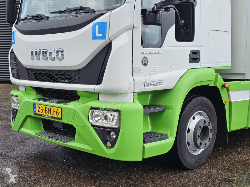 Kamion Iveco EURO CARGO 220 / LES / SCHOOL /...